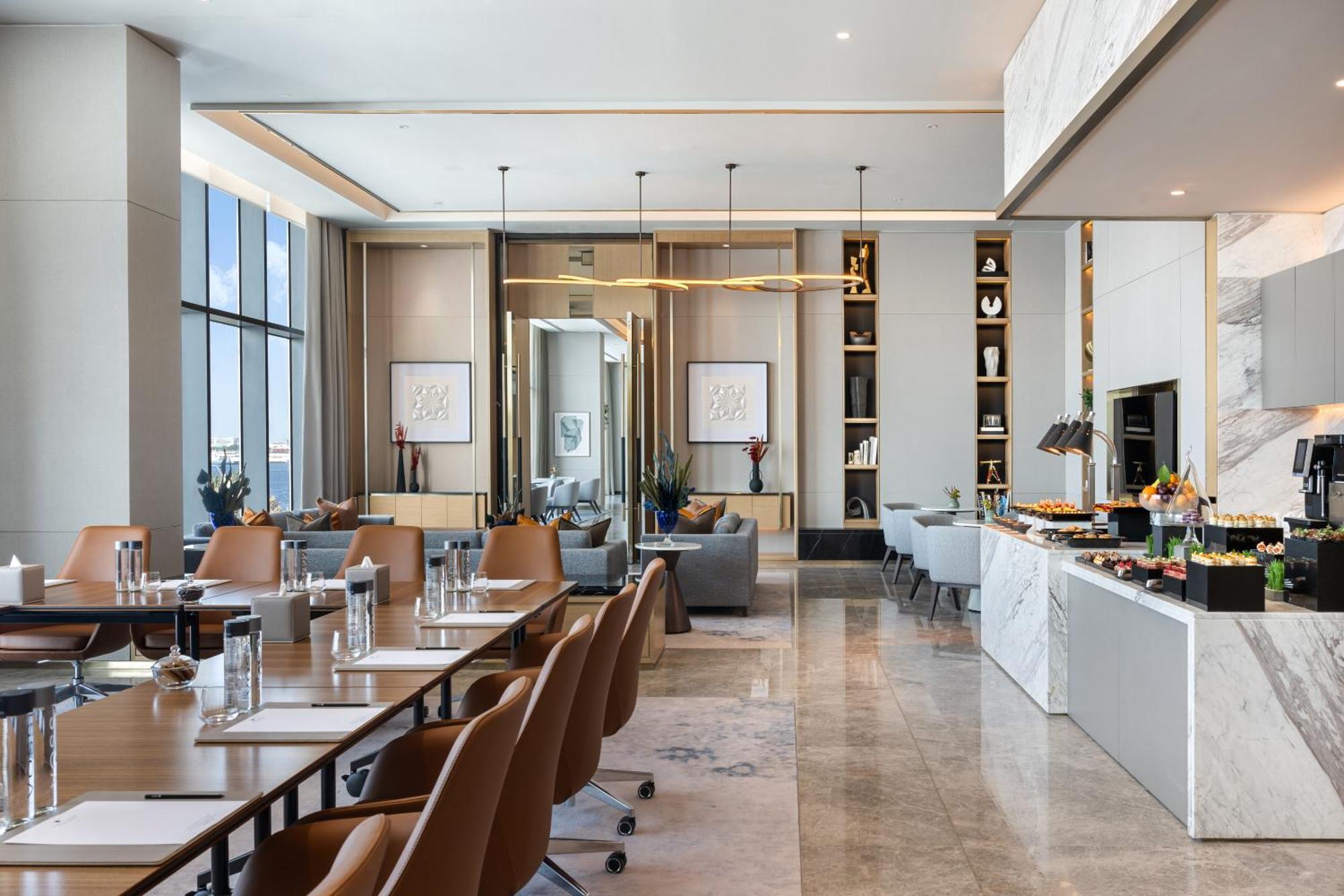 迪拜 Address Creek Harbour酒店 外观 照片 The Lounge at the airport