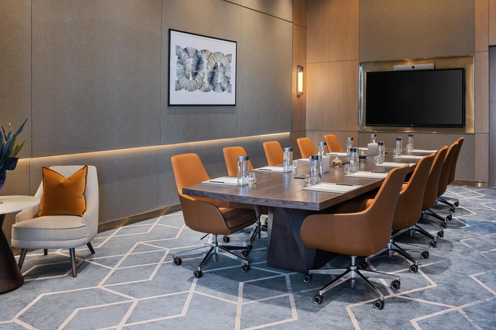 迪拜 Address Creek Harbour酒店 外观 照片 Meeting room at the Conrad London St. George Wharf
